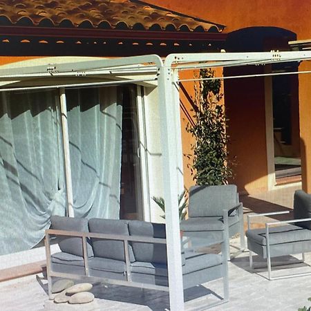 Les Lavandes Bed & Breakfast Alleins Екстериор снимка