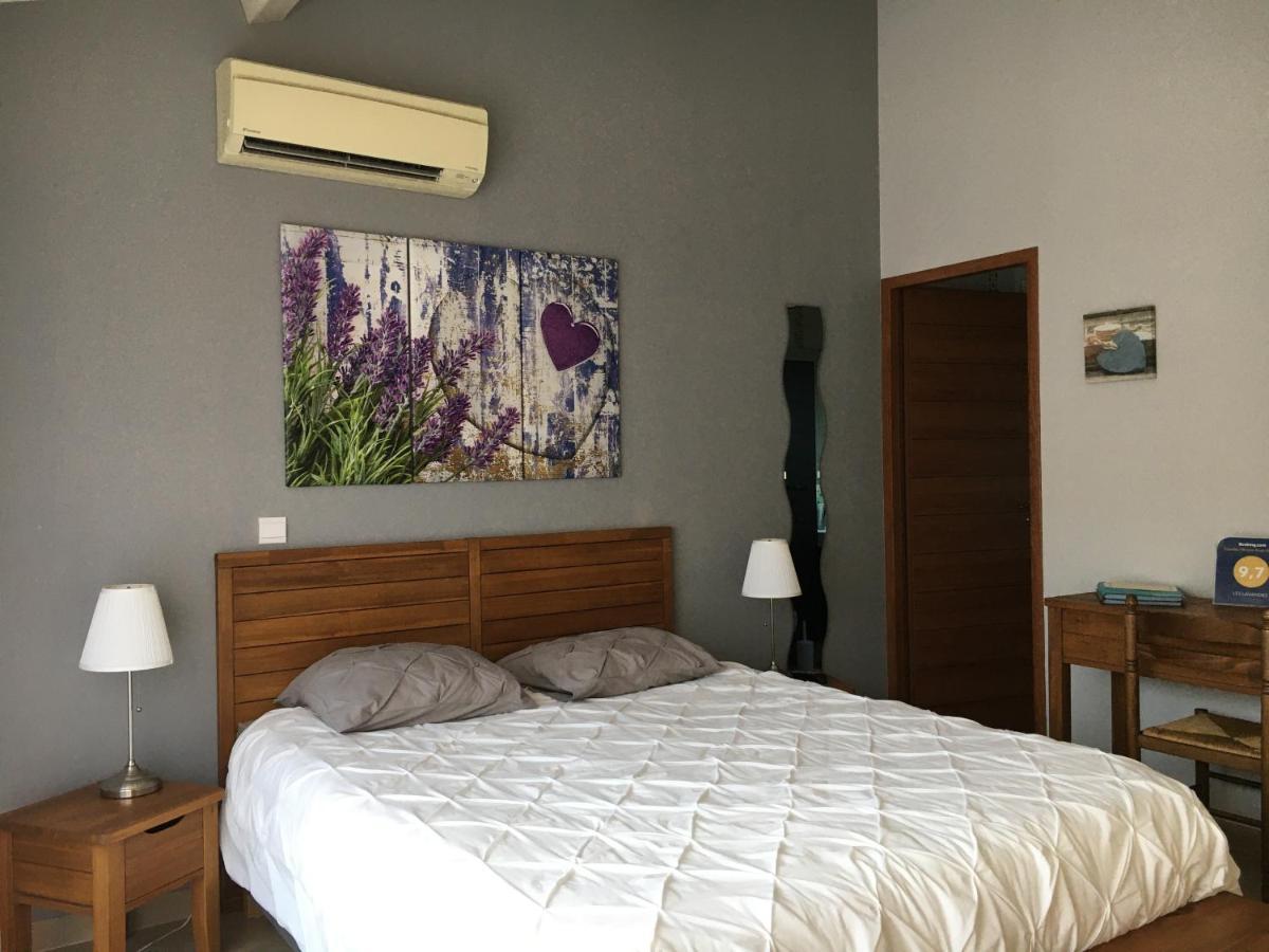 Les Lavandes Bed & Breakfast Alleins Екстериор снимка