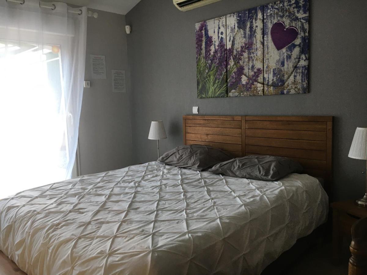 Les Lavandes Bed & Breakfast Alleins Екстериор снимка